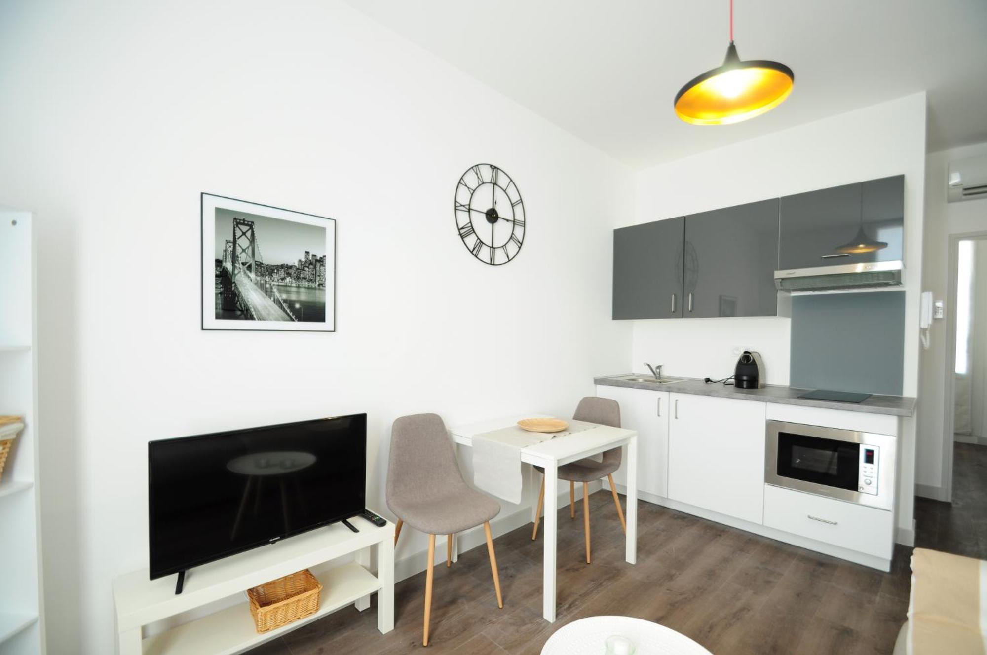 Les Trois Mai Apartment Cannes Ngoại thất bức ảnh